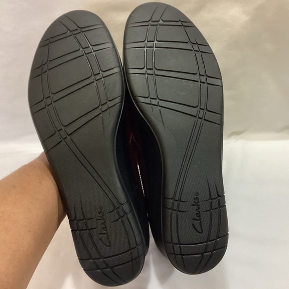 Clarks Collection SUTTYN WALK Burgundy Leather Wedge Slip-On SZ 9.5M L/N $80 - Picture 12 of 15